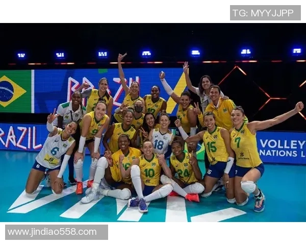 上海羽毛球队在洲际杯积分榜中以53分稳居第一名展现强劲实力