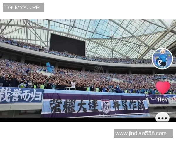 沈阳足球明星重返故乡引发球迷热烈追捧与期待